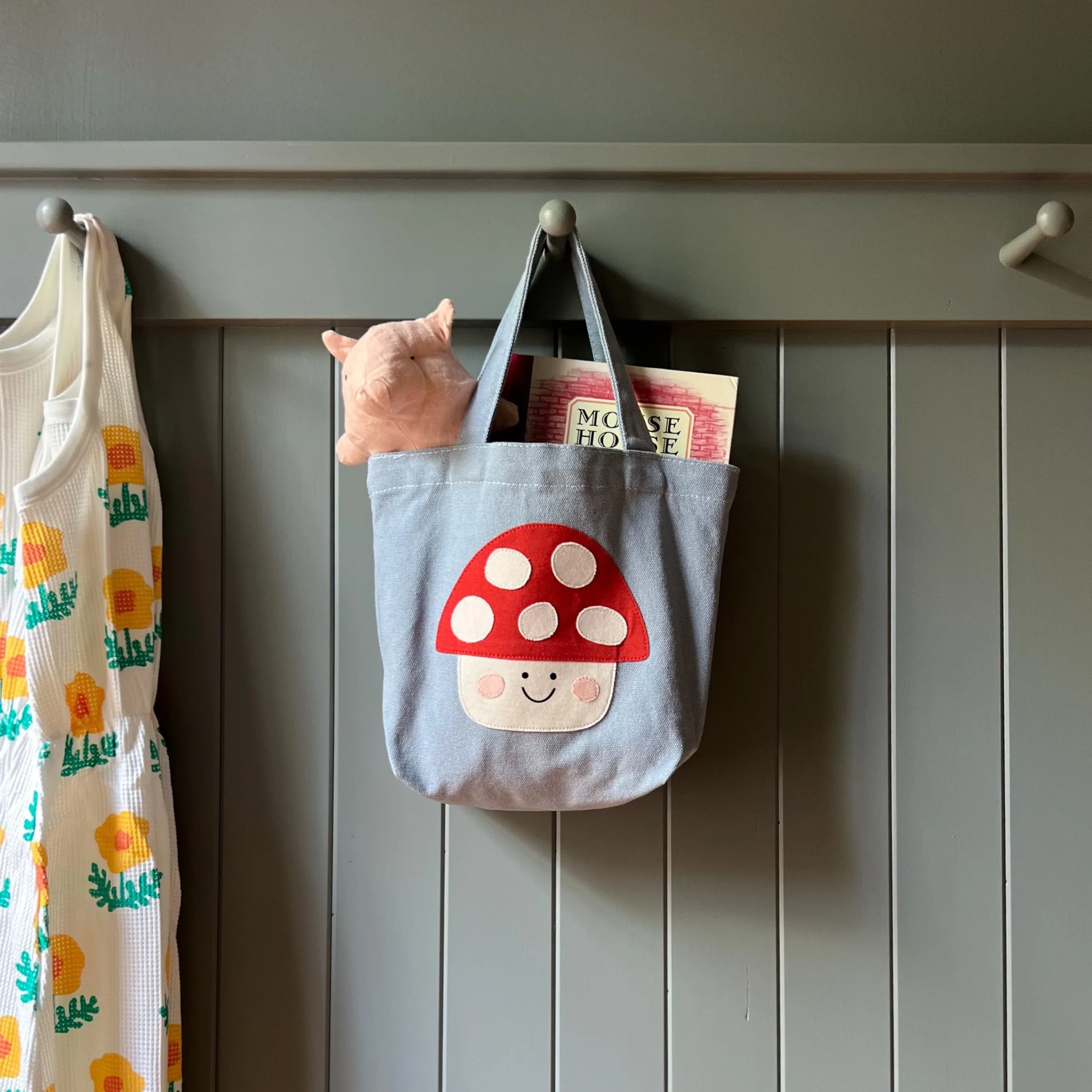 Tômtex Mushroom + Shellfish Waste Mini Tote